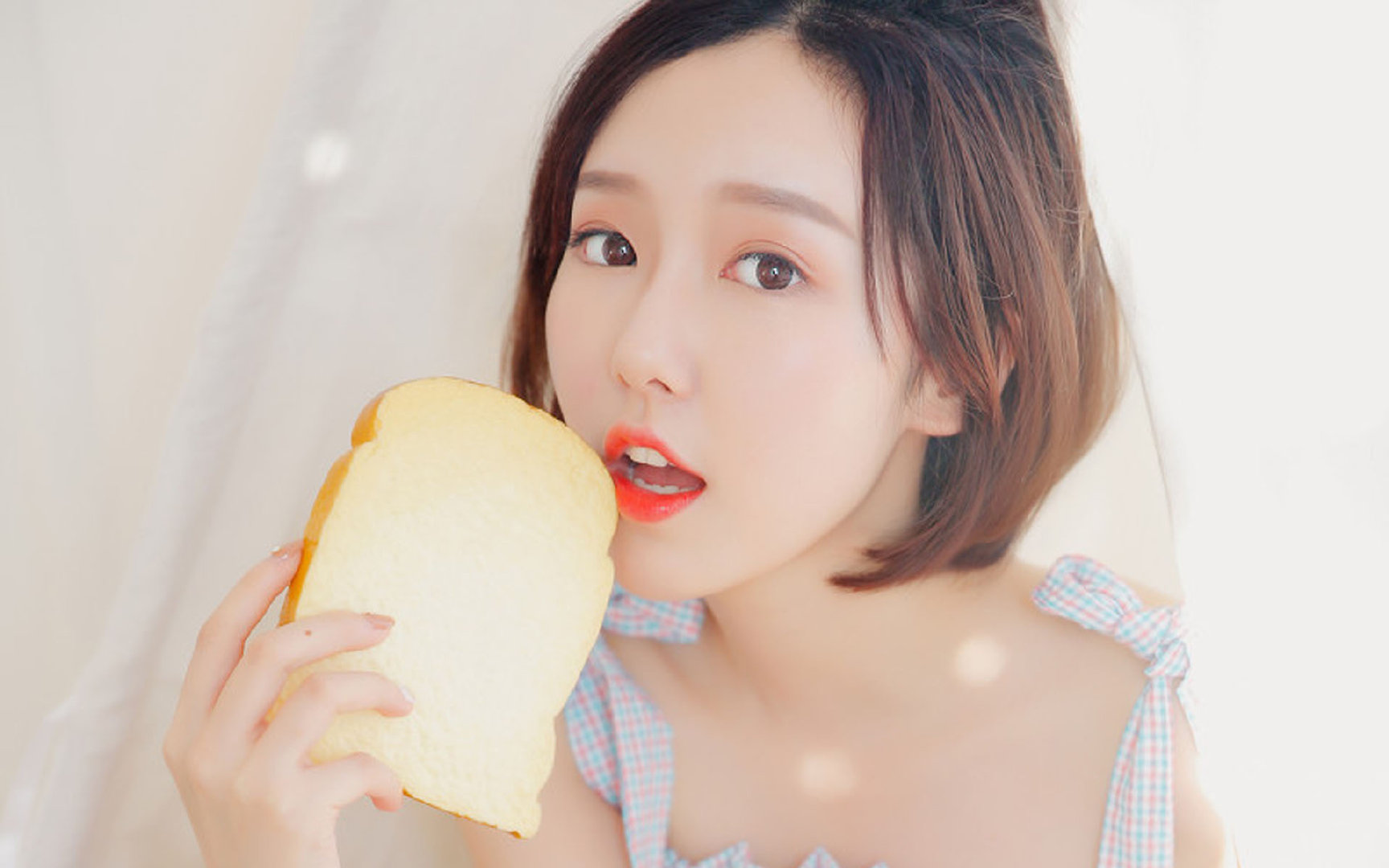 德甲足球逐渐变得更具观赏性和战术性，德甲新赛季足球